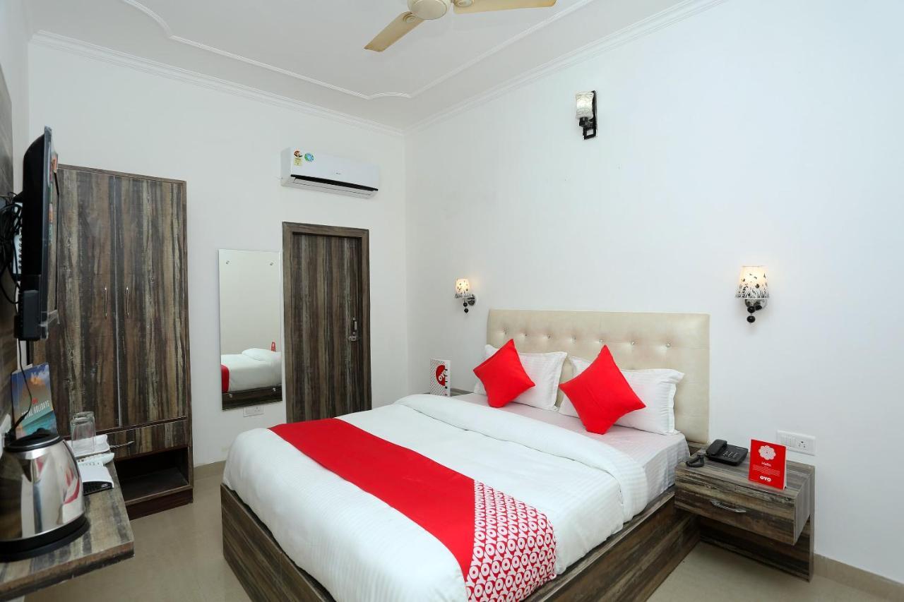 Oyo 16544 Bella Vista By Jordan Otel Agra  Dış mekan fotoğraf