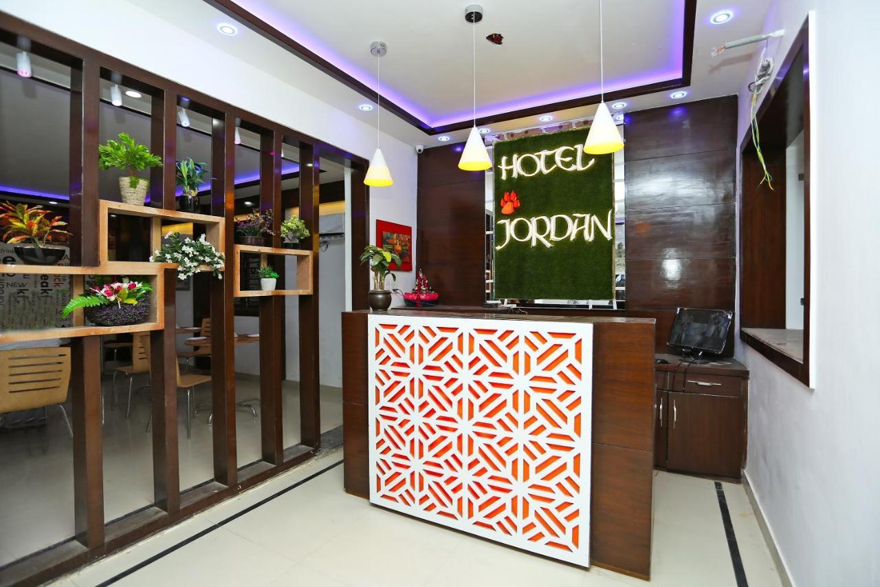 Oyo 16544 Bella Vista By Jordan Otel Agra  Dış mekan fotoğraf