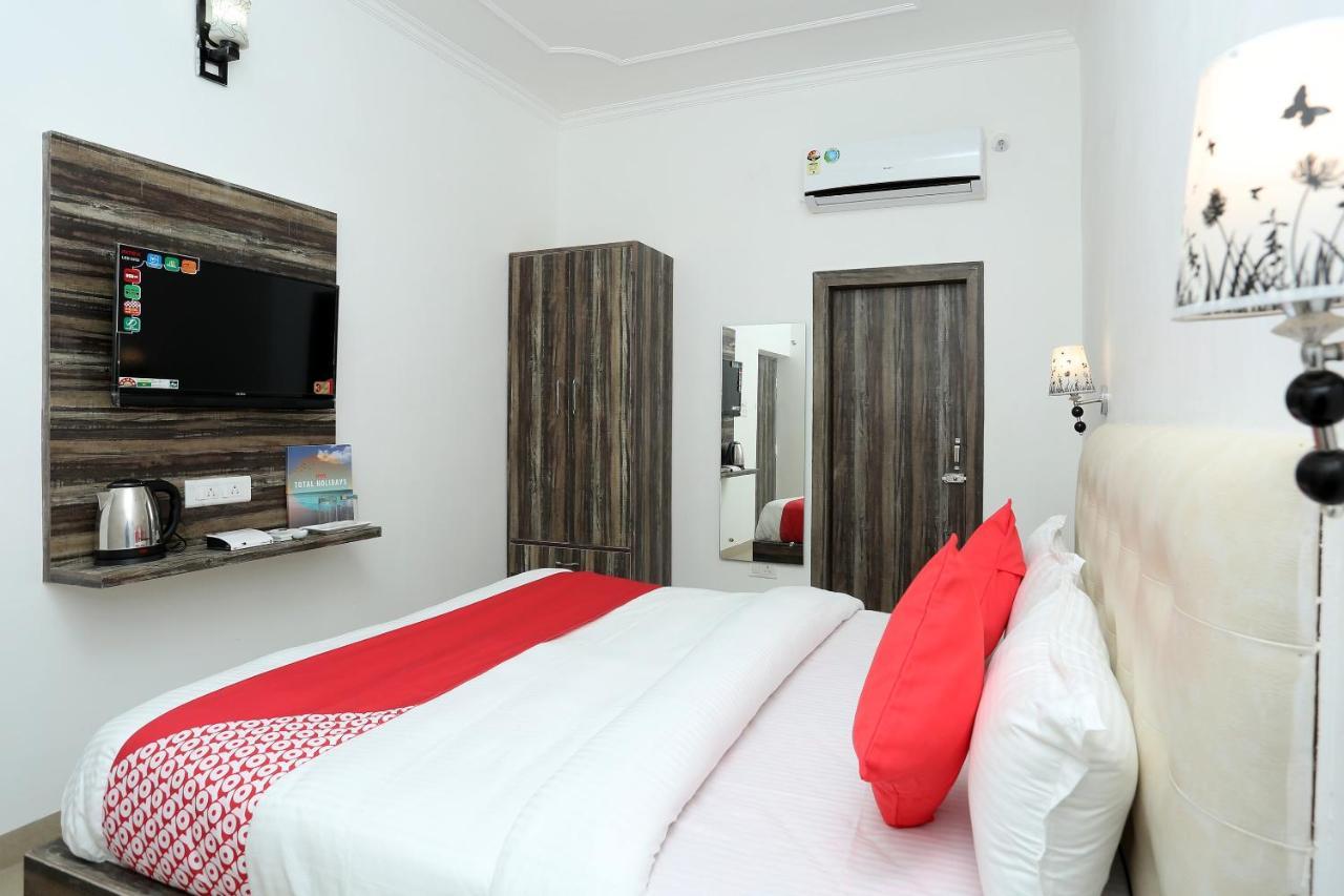 Oyo 16544 Bella Vista By Jordan Otel Agra  Dış mekan fotoğraf